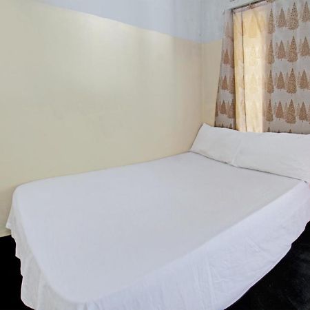 Oyo Life 92853 Kost 999 Hotel Praya Exterior photo